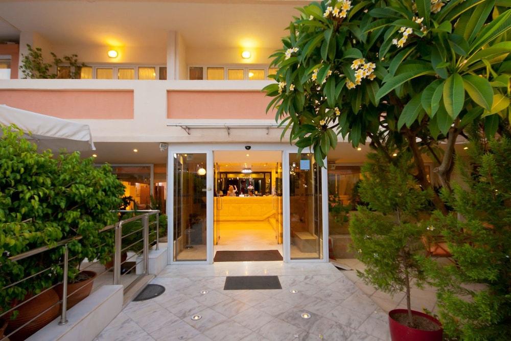Liberty Hotel Rethymno  Exterior photo